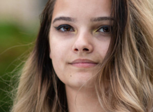 Dunja muku mučila sa udvaračima, pa donela šok odluku: Ljudi se hvataju za stomak zbog načina kako je rešila problem