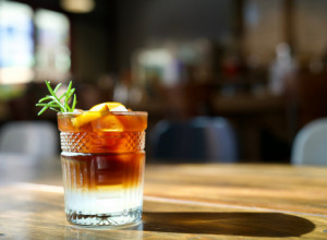 Ovo PIĆE će biti HIT LETA: Napravite ESPRESO TONIK i ublažite vrele letnje dane