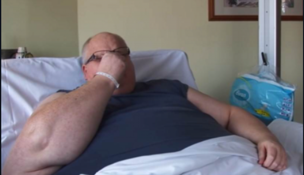 Ispovest NAJDEBLJEG čoveka na svetu: Imao je preko 500 kilograma, zube je čupao KLJEŠTIMA, a pozliće vam kada vidite koliko čokolade je dnevno jeo