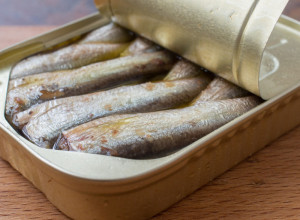 Ko ne sme da jede sardine? Ako imate ove TRI BOLESTI, bilo bi bolje da ih izbegavate u širokom luku