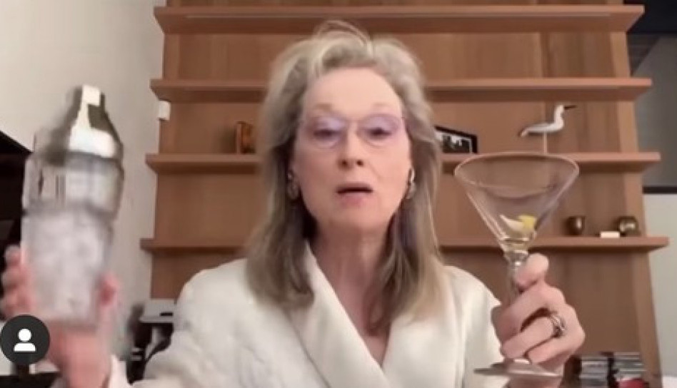 Meril Strip se skinula POTPUNO gola: Glumica je u 72. godini snimala VRELE SCENE sa Dikaprijem, a evo zbog čega je glumac BURNO reagovao