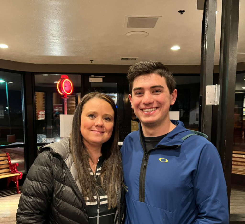 Tražio je  biološku MAJKU celih 20 godina, a bila mu je ispred NOSA: Dobio je poruku iz VEDRA neba, ovako ih je SUDBINA spojila!