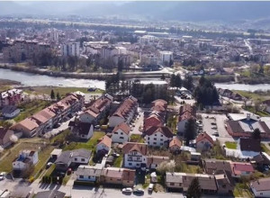 UHAPŠEN MLADIĆ U BERANAMA: Pronađeni pištolj, meci i nož „leptir“ (FOTO)