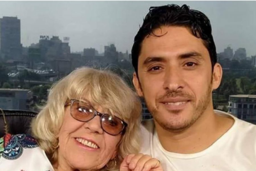 Muhamed (36) oženio BAKU Iris (81): "Ljubav je kad se lift pokvari, a on vas odnese na DRUGI sprat"!