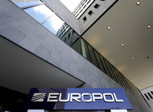 UPOZORENJE EUROPOLA: Osumnjičeni za terorizam preko Zapadnog Balkana prelaze u EU
