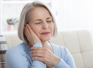 Zujanje u ušima nije BEZAZLENO: Evo ko može da oboli od TINITUSA, a ako se ne leči dovodi i do gubitka SLUHA