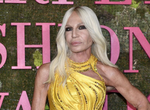 Previše botoksa, iskrivljene usne i naduveno lice: Nekada je Donatela Versaće bila lepotica, a evo zašto je postala sinonim za lošu "plastiku"