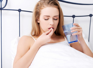 Svake večeri stavite ovo POD JEZIK: Vaše telo će vam biti ZAHVALNO, pomaže u regulisanju pritiska, i u borbi sa DEPRESIJOM