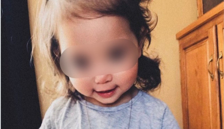Svaki minut može da ostane bez VIDA: Ljudi ne mogu da odole njenim OČIMA, a ne znaju da je to SIMPTOM neizlečive BOLESTI