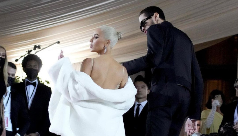 "Bolest mi se VRATILA zbog DIJETE": Kim Kardašijan je BRZO smršala, a onda je osetila OGROMNE posledice