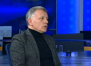 BRUKA NA JAVNOM SERVISU BIH: Novinar ćirilicu nazvao hijeroglifima! (VIDEO)
