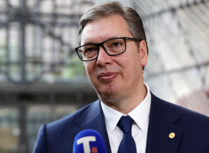 ČESTITKA ZA DAN DRŽAVNOSTI: Vučić poželeo prosperitet i blagostanje svih građana CG