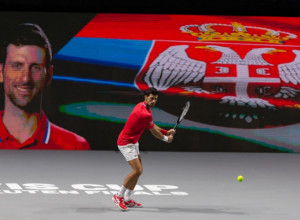 "Njegova bekhend VAKCINA je spasila pluća tenisa" Knežević: Stekli su se uslovi da Đoković postane premijer Australije