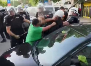 (VIDEO) BILANS POVREĐENIH U NIKŠIĆU NA DAN DRŽAVNOSTI: Policija poziva na spuštanje tenzija