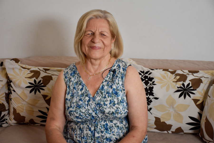 Julka iz Kragujevca je Naj žena 2022.: Iako ne vidi od svoje 10. godine, ona kuva, pegla i plete kao da nije SLEPA