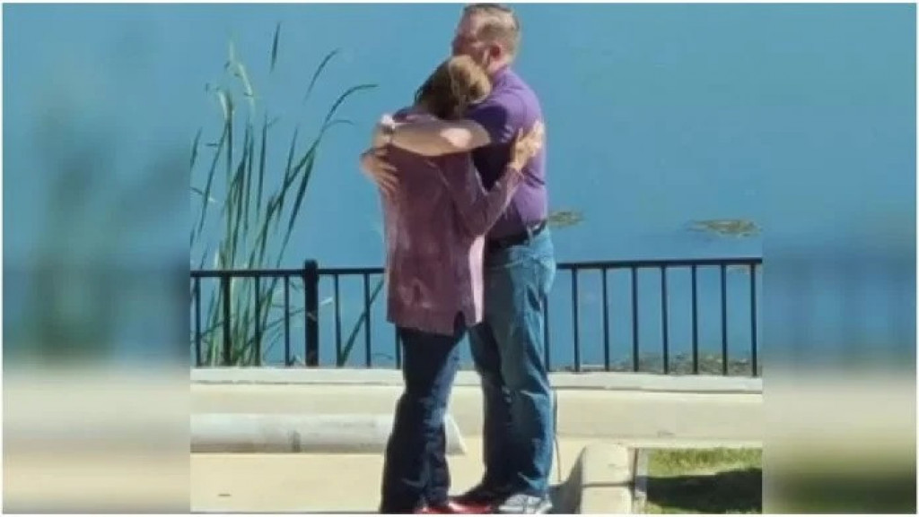 Marija je ostavila ćerku čim je rodila: Posle 29 godina pojavila se na njenim vratima, ali ovakvu reakciju majke niko nije očekivao
