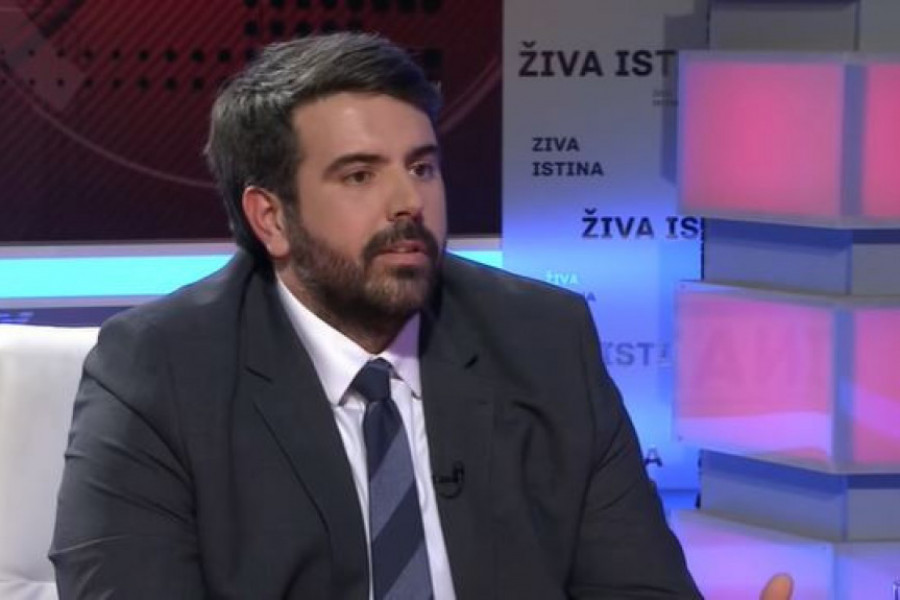 ANTISRPSTVO U CG PREŠLO SVE GRANICE: Traže rušenje spomenika SERDARA JANKA VUKOTIĆA U MOJKOVCU!