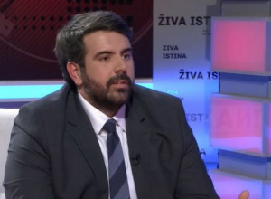 ANTISRPSTVO U CG PREŠLO SVE GRANICE: Traže rušenje spomenika SERDARA JANKA VUKOTIĆA U MOJKOVCU!