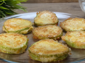 Pohovane TIKVICE, punjene SIROM: Savršena kombinacija ukusa koju ćete OBOŽAVATI