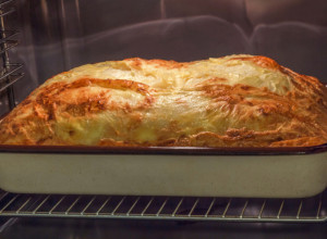 Trik tete Jovanke za savršeno vazdušastu gibanicu: Tajna je u neobičnom metodu sa 4 šolje