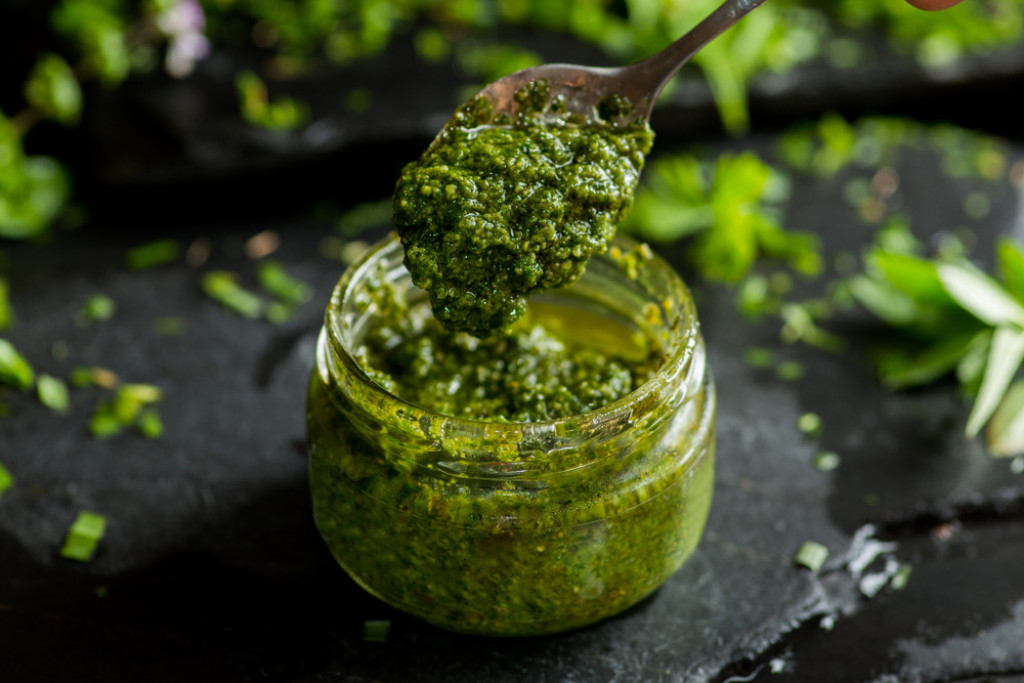 Napravite najbolji PESTO SOS: Sprema se po ORIGINALNOJ recepturi od svežih sastojaka