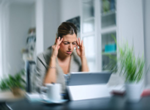 Ovu BOLEST mnogi ni ne znaju da je imaju: Simptome svi tumače POGREŠNO, a redi se o KINETOZI