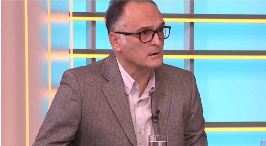 Da li su TAMNI PODOČNJACI znak obolenja BUBREGA? Dr Radović OTKRIVA da u Srbiji od ove BOLESTI umre 2000 ljudi