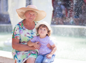 Poslala sam ćerku kod svekrve na vikend: Dete se vratilo drugačije, bila sam očajna kada sam videla šta joj je baba uradila