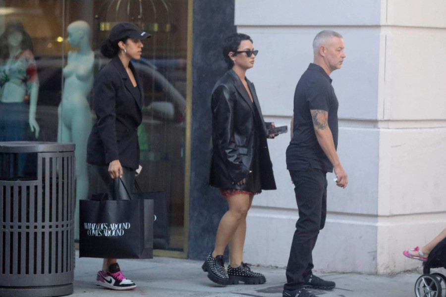 "Ponovo se osećam kao ŽENA": Preživela je TRI MOŽDANA udara, doktori su joj dali 10 minuta ŽIVOTA, sada kaže da se OPET oseća kao svoja