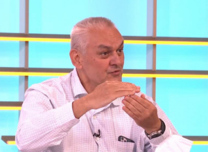 Kisela voda je leti OPASNA, a evo šta još ne smete da PIJETE: Neurolog upozorio na napitke koji mogu da vam ugroze život!