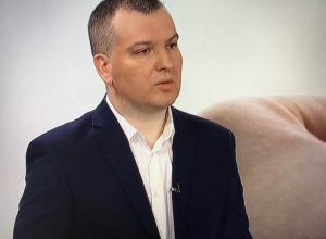 Od ove bolesti godišnje umre 5.000 SRBA, a svi ignorišu ove simptome: Počne kašljanjem, TREĆINA populacije je najugroženija