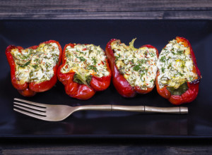 Recept za zapečenu PAPRIKU sa SIROM na skroz drugačiji način: Ukus je fantastičan, a jelo lagano, idealno za LETNJE dane