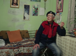Ove žene su se pred selom ZAKLELE da će živeti kao MUŠKARCI: Burneše su DEVICE koje žive na području Kosova, Crne Gore i Albanije (VIDEO)