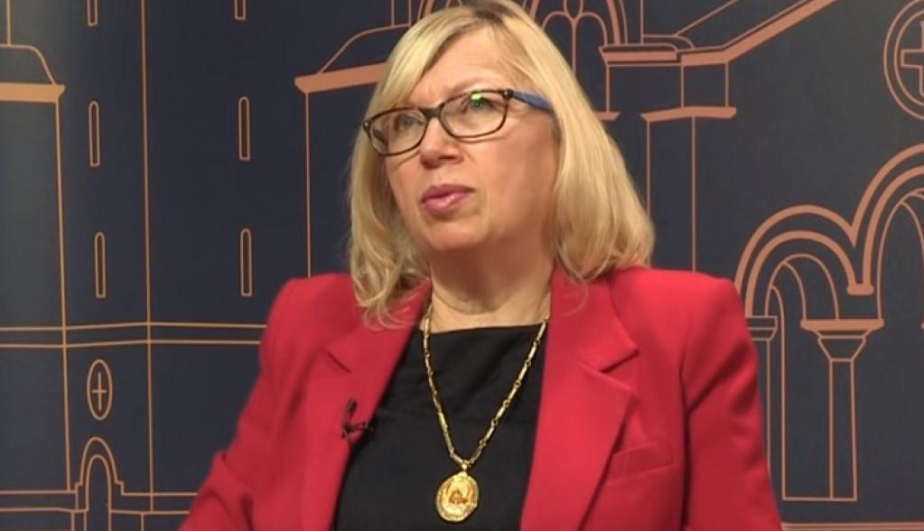 Endokrinolog objašnjava: Lupa vam SRCE, opada kosa i imate toplo PREZNOJAVANJE, proverite FUNKCIJU ove ŽLEZDE jer je moguće da NE RADI kako treba