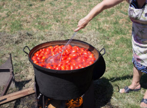 Kuvani paradajz (RECEPT): Spremite sok na starinski način, bez dodatog konzervansa