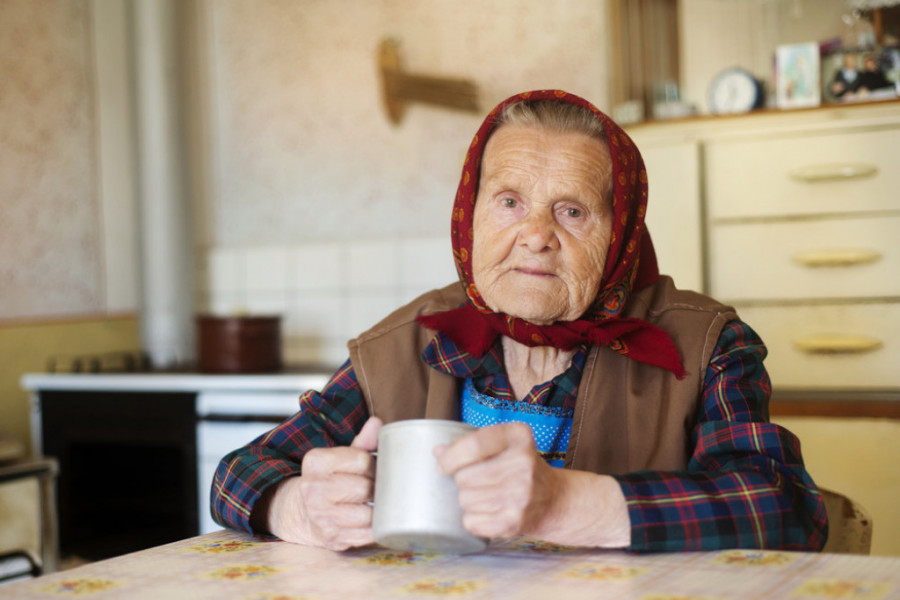 Priča ove starice je RASPLAKALA Srbiju: Jelica će i ovaj Uskrs provesti sama i bez sinova