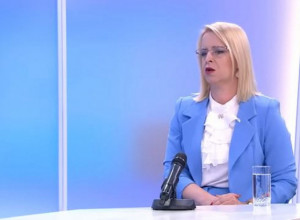 Novaković Bursać: Opozicija je umesto nacionalne politikje izabrala da sledi tuđe ciljeve i ideje