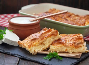 Zaboravljeni RECEPT za GIBANICU: Omiljeno jelo svih GENERACIJA, postaće svima još DRAŽE kada je budete napravili na OVAJ način