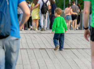 IZGUBILA SAM SINA U IZLASKU: Pronašla sam ga zahvaljujući TRIKU, ovo svi roditelji treba da ZNAJU
