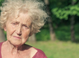 JEZIVO: Izgubila je polovinu ZUBA jer je čekala SEDAM godina na red kod zubara