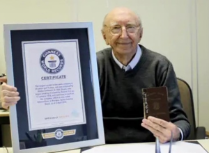 DEKA (100) je 84 GODINE proveo u istoj FIRMI: Svetski rekorder otkrio tajnu DUGOVEČNOSTI, dve namirnice je IZBEGAVAO ceo ŽIVOT