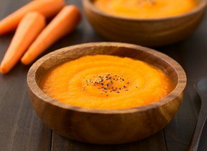 Leči KAŠALJ i čisti PLUĆA: Napravite PIRE od TRI sastojka i zaboravite na ove zdravstvene probleme