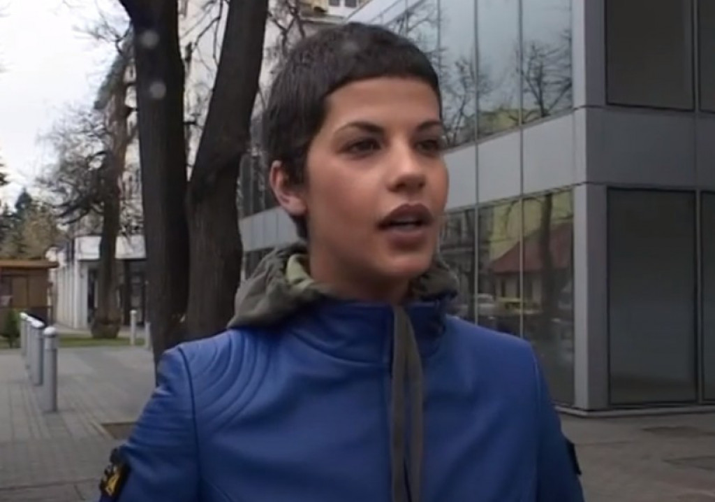 Pamtimo je kao VODITELJKU "LETEĆEG STARTA": Aidu Jokanović smo zvali "domaća Hale Beri", sada je drastično promenila imidž i FRIZURU, ali je većina prepoznaje
