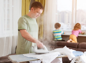 Brzi kurs za MUŠKARCE: Kuvanje ne ubija POTENCIJU, TVOJA žena nije tvoja MAMA, ko nije spreman da prođe KURS, neka ostane kod mame!