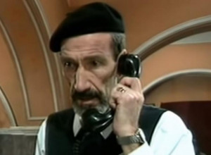 Svi ga pamtite kao Džombu iz "Porodičnog blaga": Na vrhuncu karijere je odlučio da se POVUČE, a evo kako danas izgleda čuveni glumac (FOTO)