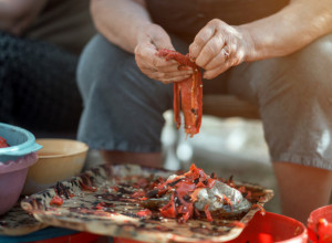 Ajvar od CEPKANIH PAPRIKA: Po receptu STARIH SRPSKIH DOMAĆICA, priprema je jednostavna a ukus NEODOLJIV