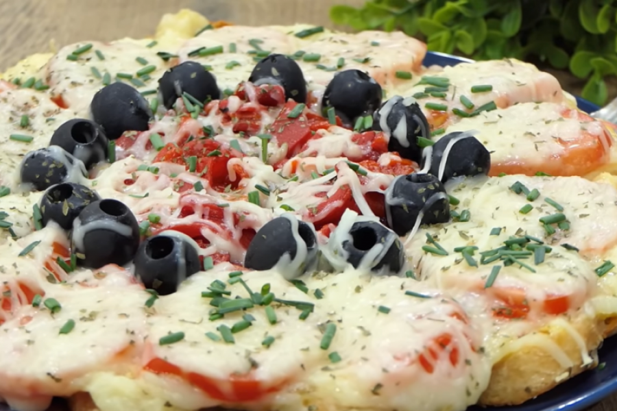 Recept za LAŽNU picu: Sve sastojke već imate u KUĆI a ukus je i više nego FANTASTIČAN