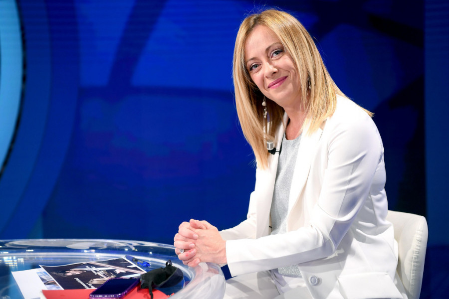 DANAS IZBORI U ITALIJI: Predviđa se pobeda desnice, levica jača na jugu