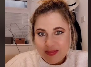 Nađa je uz pomoć APLIKACIJE za GUBLJENJE kilograma ostala bez dečka: Saznala je da je VARA, a komentari su urnebesni