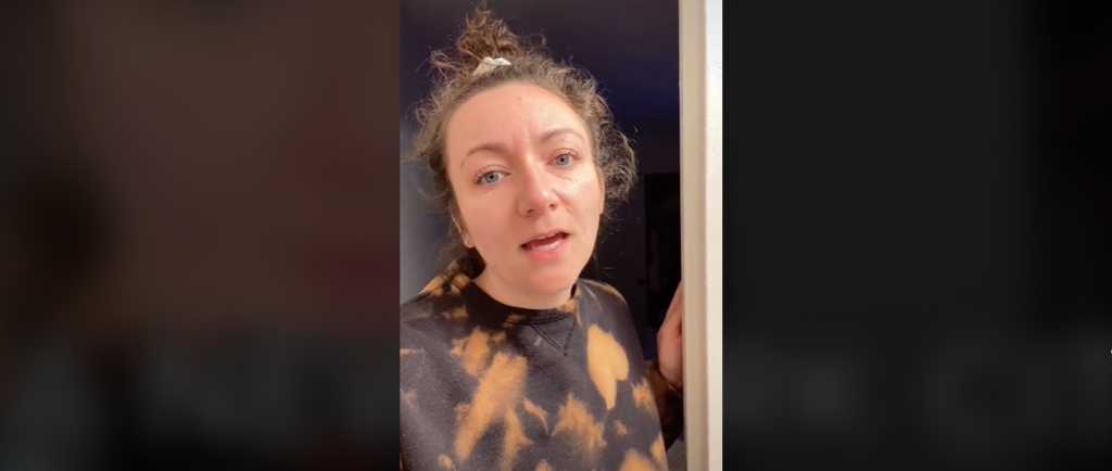 Žena doživela ŠOK kada je saznala šta se krije iza OGLEDALA: Scena kao iz HOROR filma, nije mogla ni da sanja da je o OVOME reč
